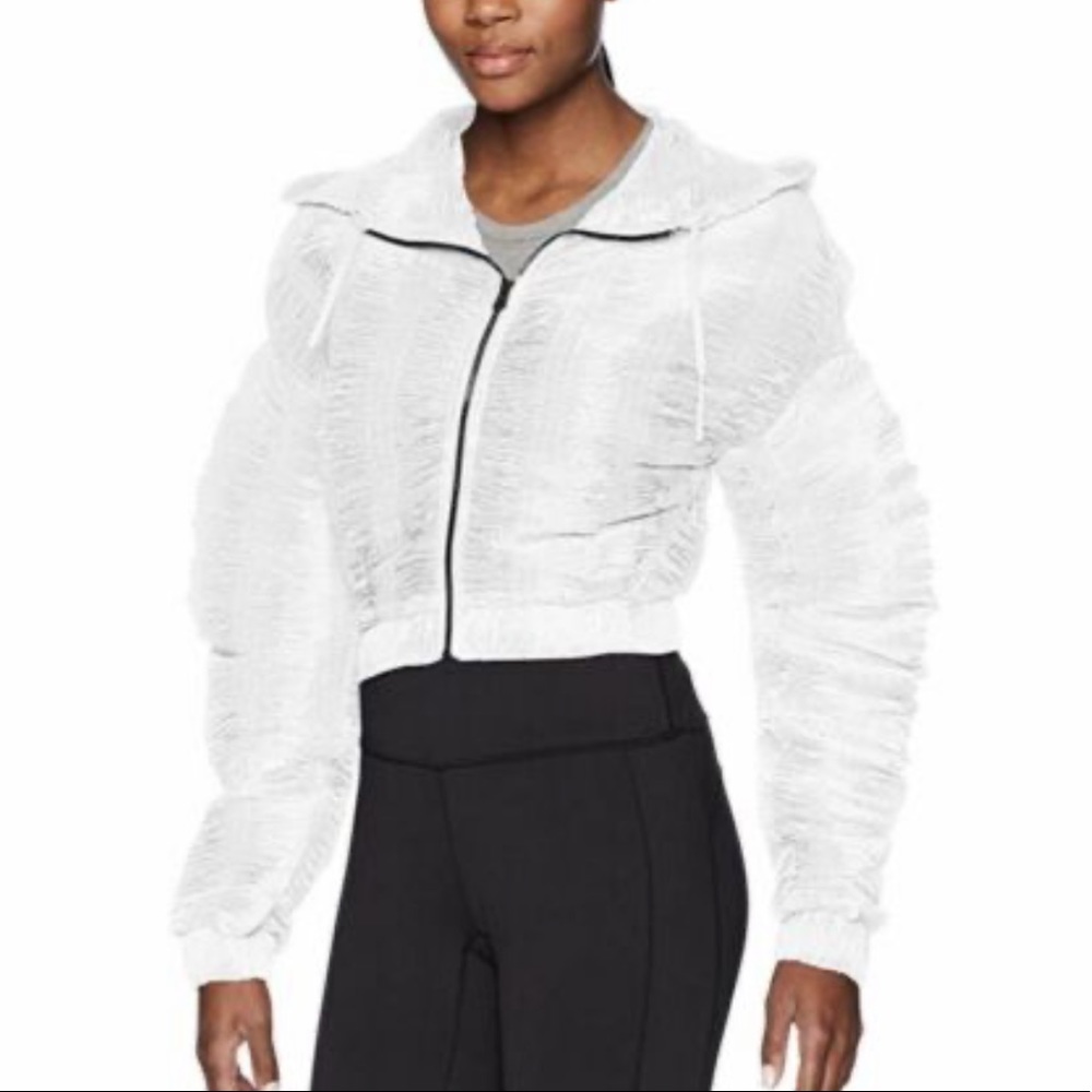NWOT Alo Yoga Dynamic Jacket